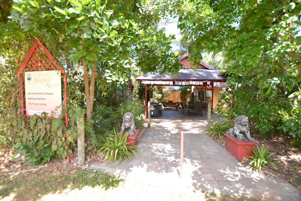 Shambhala Retreat Magnetic Island Cottages Nelly Bay Extérieur photo