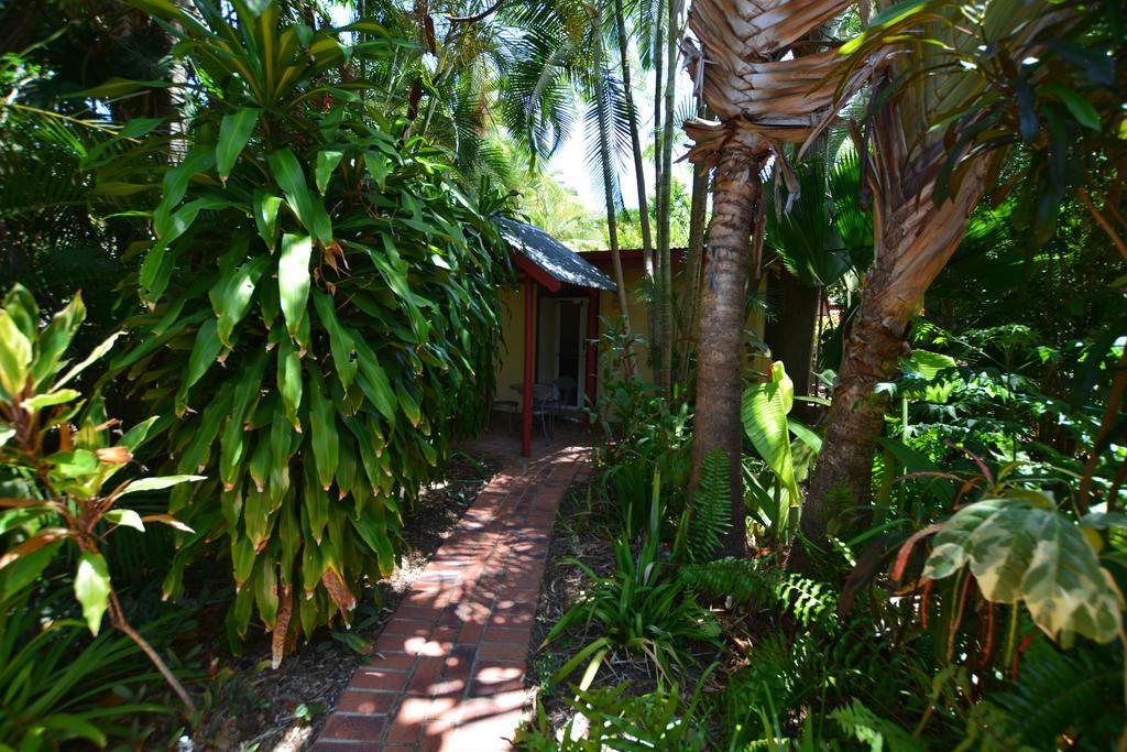 Shambhala Retreat Magnetic Island Cottages Nelly Bay Extérieur photo