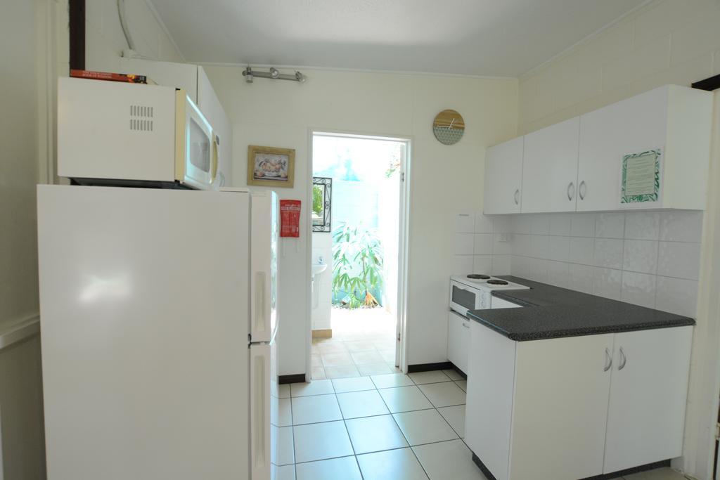 Shambhala Retreat Magnetic Island Cottages Nelly Bay Extérieur photo