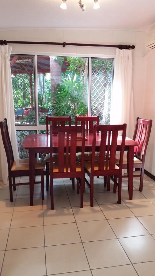 Shambhala Retreat Magnetic Island Cottages Nelly Bay Extérieur photo