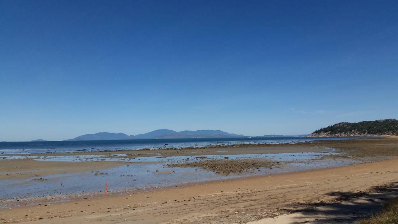 Shambhala Retreat Magnetic Island Cottages Nelly Bay Extérieur photo