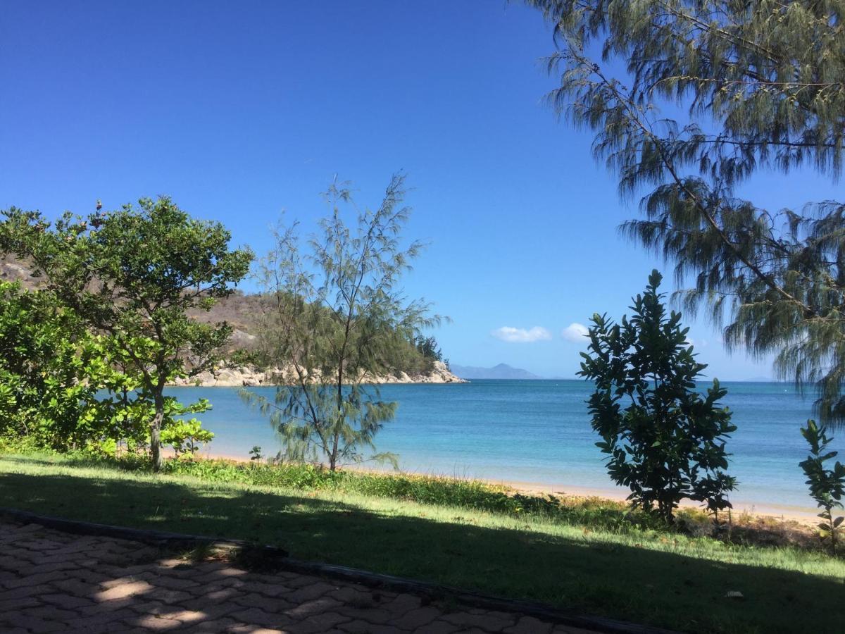 Shambhala Retreat Magnetic Island Cottages Nelly Bay Extérieur photo